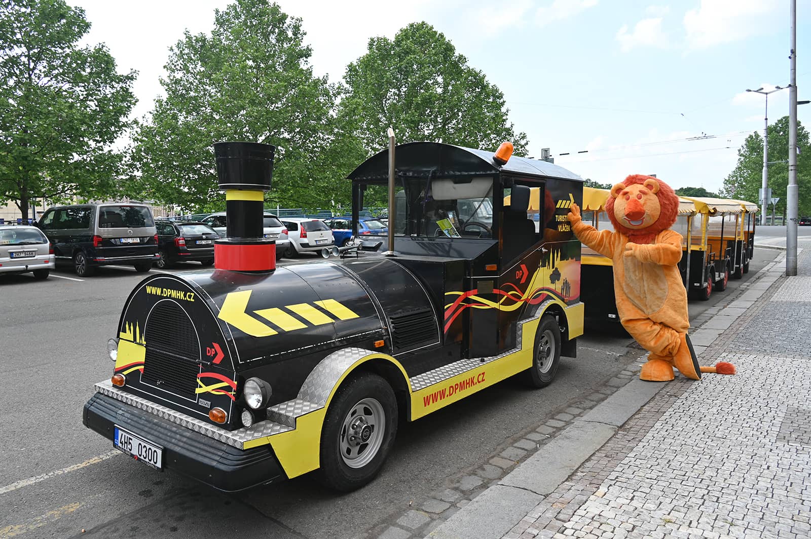 Tourist train with Leo Gustík
